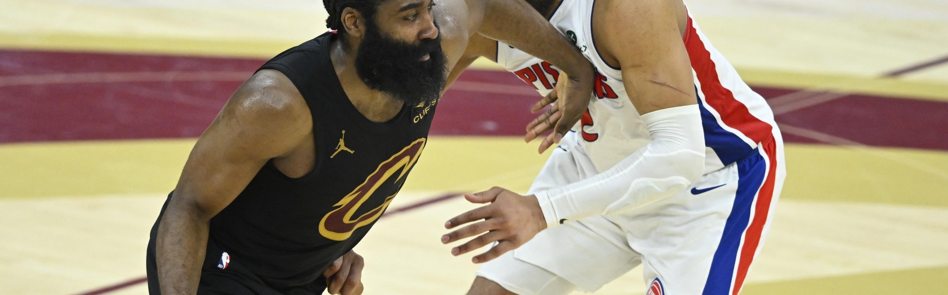 开云体育APP下载-骑士消息：裁判报告出炉，悍将被罚款，冠军中锋加盟