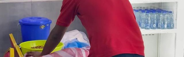 开云体育下载-看看卡塔尔的土豪级别物价 竟然吃巨无霸最划算？